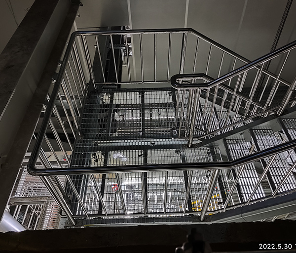 潔淨室鋼梯不鏽鋼欄杆