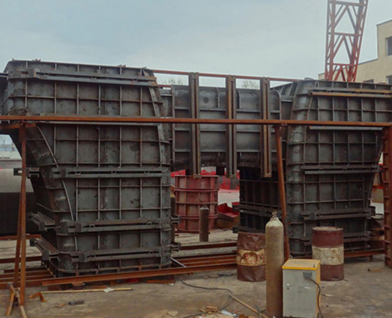 大連墩柱模板 大連墩柱模板